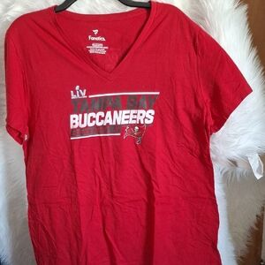 Fanatics Red Tampa Bay Buccaneers V-Neck Tee